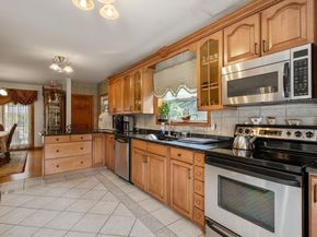 20 Berkmans St, Worcester MA 01602
