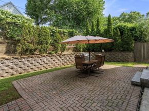 20 Berkmans St, Worcester MA 01602