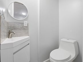 69 Lake Street, Shrewsbury MA 01545