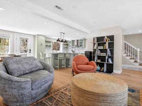 43 Rivers Ln, Malden MA 02148