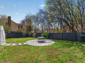 43 Rivers Ln, Malden MA 02148