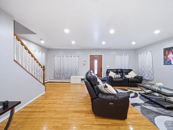 56 Curtis Rd, Revere MA 02151