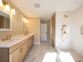 47 Thomas Mann Circle Unit 28, Norfolk MA 02056