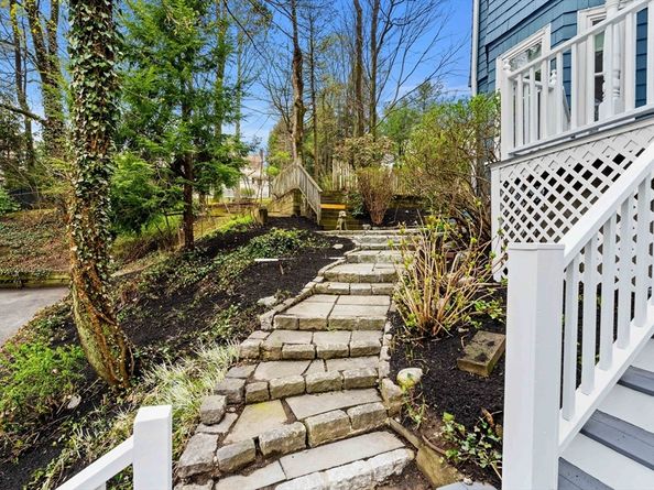 13 Mount Ida Ter 13, Newton MA 02458