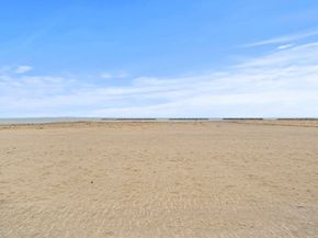 35 Nevada St 2, Winthrop MA 02152