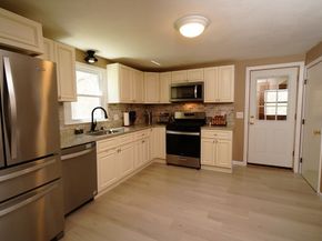 167 Karen Cir, Holliston MA 01746