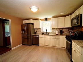 167 Karen Cir, Holliston MA 01746