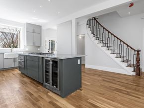 5 Cottage St, Nahant MA 01908