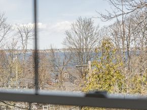 5 Cottage St, Nahant MA 01908