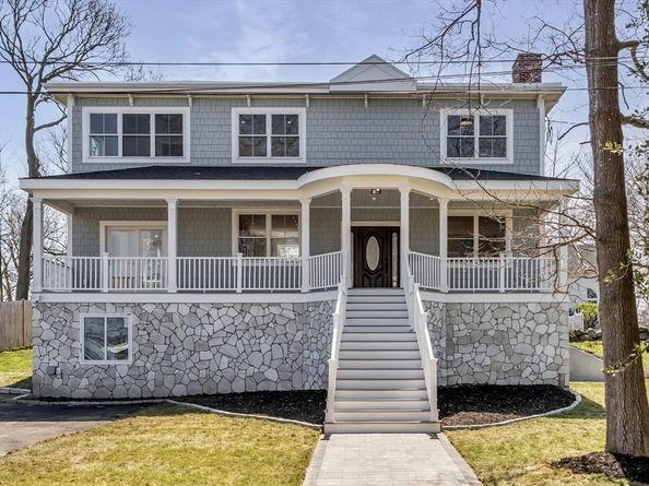 5 Cottage St, Nahant MA 01908