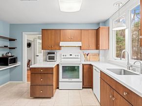 22 Hayward Mill Cir, Concord MA 01742
