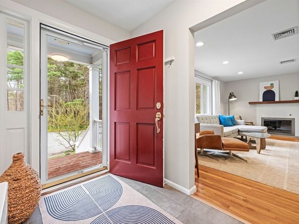 22 Hayward Mill Cir, Concord MA 01742