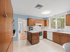 22 Hayward Mill Cir, Concord MA 01742