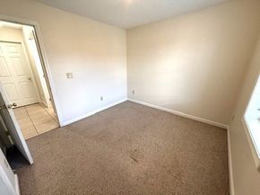 141 Cournoyer Blvd, Southbridge MA 01550