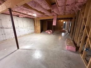 141 Cournoyer Blvd, Southbridge MA 01550