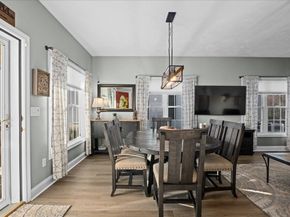 8 Tea Party Drive, Uxbridge MA 01569