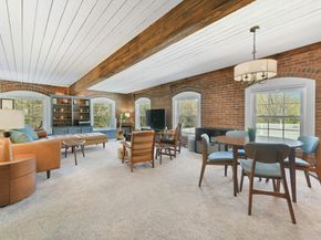 14 Sanford St 61, Medway MA 02053