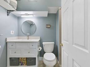 14 Sanford St 61, Medway MA 02053