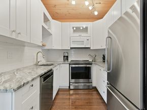 14 Sanford St 61, Medway MA 02053