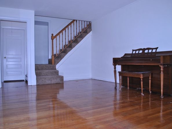 21 Goldsmith Ave, Beverly MA 01915