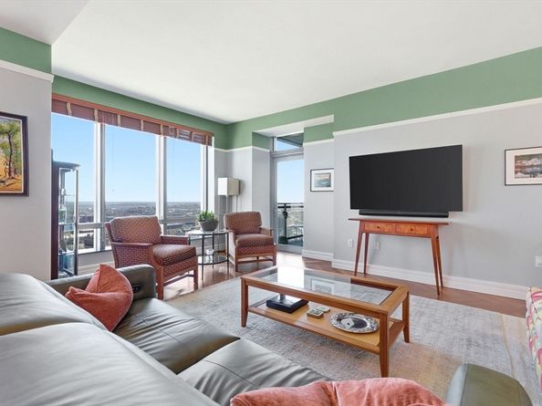 1 Avery St 35C, Boston MA 02111