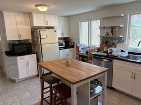 112 Marlboro Rd, Southborough MA 01772