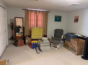 112 Marlboro Rd, Southborough MA 01772