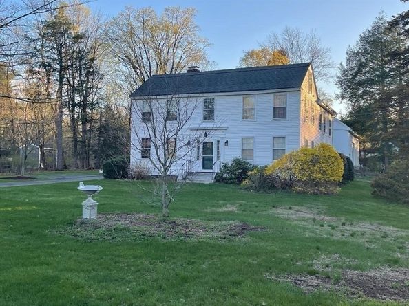 6 Church St, West Boylston MA 01583