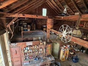 6 Church St, West Boylston MA 01583