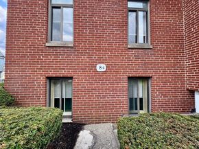 8 Ashland Street 8G, Worcester MA 01609