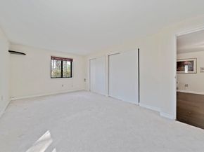 15 Village Rock Ln 2, Natick MA 01760