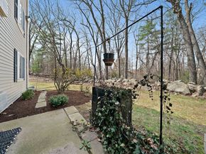 15 Village Rock Ln 2, Natick MA 01760