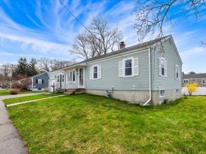 21 Gale Road, Weymouth MA 02188