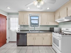 21 Gale Road, Weymouth MA 02188