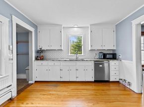 137 Westboro Rd, Grafton MA 01536