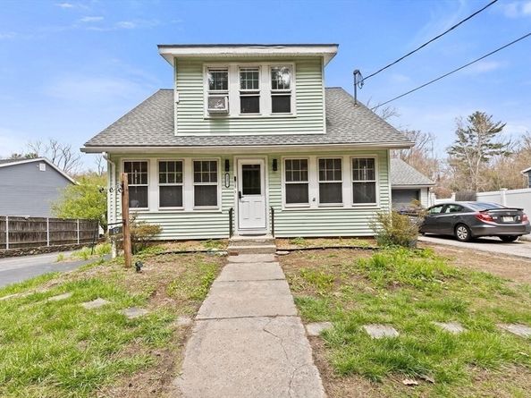 137 Westboro Rd, Grafton MA 01536