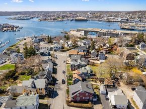 16 Highland Street, Gloucester MA 01930