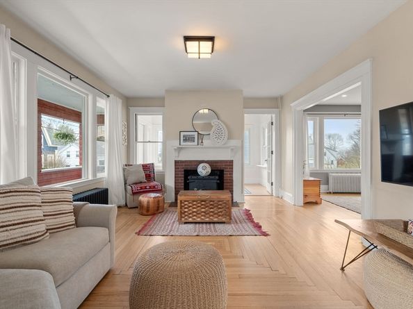 16 Highland Street, Gloucester MA 01930