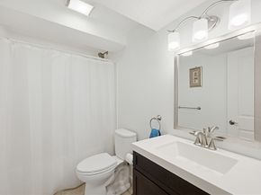 5 Green Ln 5, Framingham MA 01701