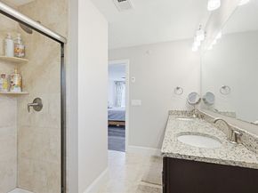 5 Green Ln 5, Framingham MA 01701