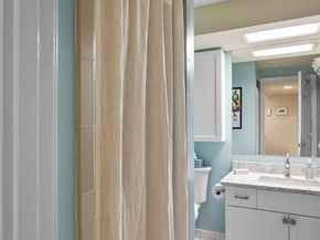 28 Federal St 10, Salem MA 01970