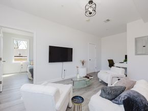 92-94 George St 203, Boston MA 02119