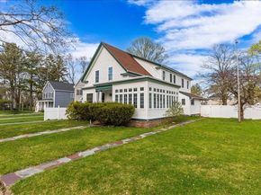 32 Byron Ave, Brockton MA 02301