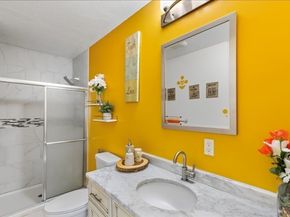 32 Byron Ave, Brockton MA 02301