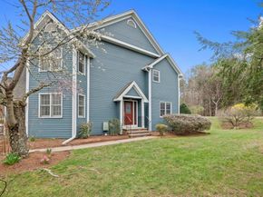 31 Forest Lane 31, Hopkinton MA 01748