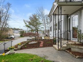 6 Brook Lane, Southborough MA 01772