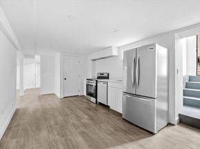 115 Bunker Hill Ln, Quincy MA 02169