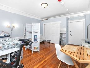 466 Commonwealth Ave 205, Boston MA 02215