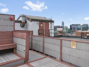 466 Commonwealth Ave 205, Boston MA 02215