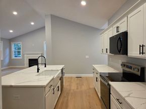 149 Bragg, Westminster MA 01473